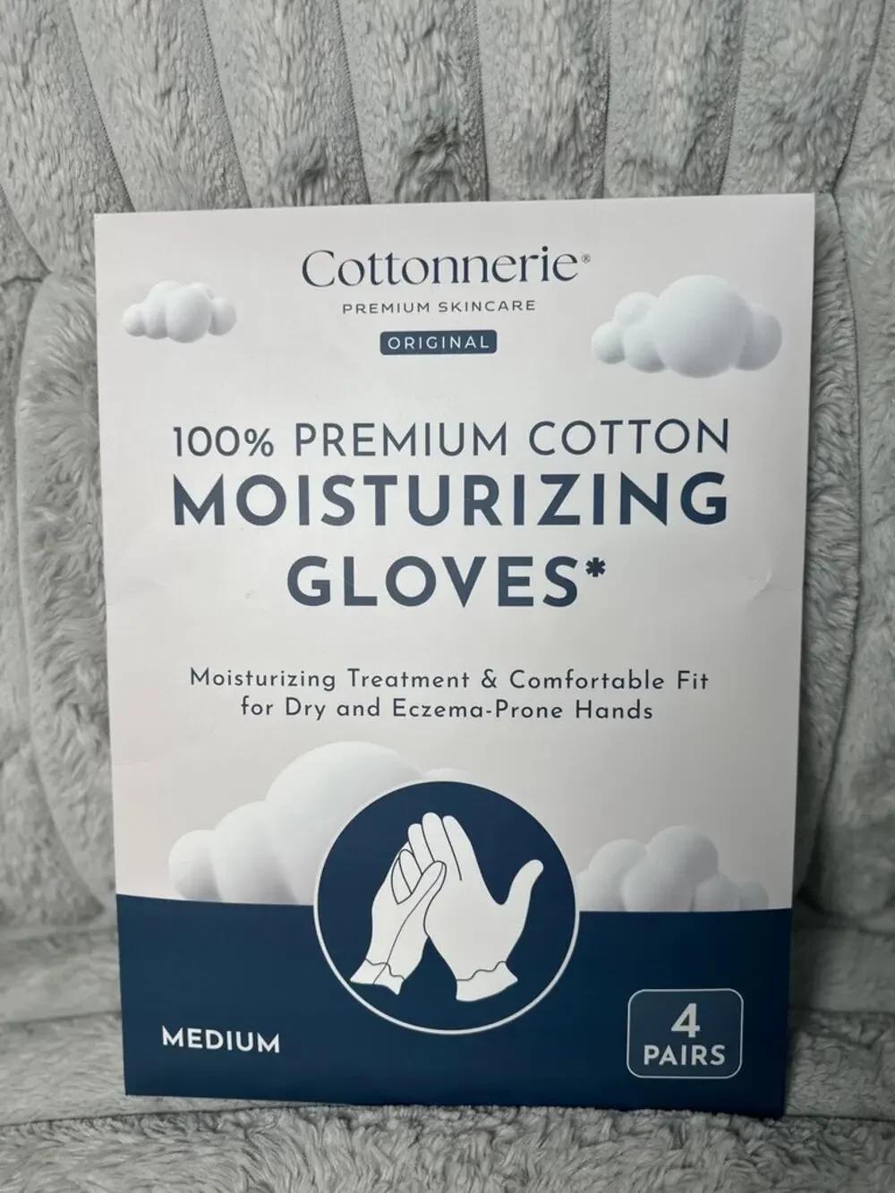 Cottonnerie Moisturizing Cotton Gloves 4 Pairs Medium Dry Hands Overnight